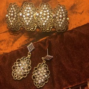 Estate Gold Antique Look Earring/Bracelet Set